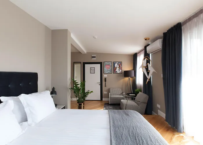 The Embassy فندق صوفيا