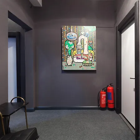 The Embassy Hotel 3*